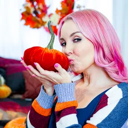 Aaliyah Love en 'Team Skeet' Especias de calabaza (Miniatura 20)