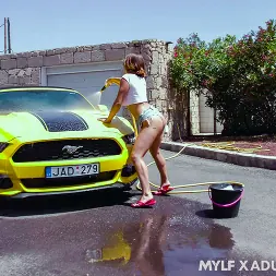 Alexis Cherry en 'Team Skeet' Lavado de autos caro (Miniatura 2)