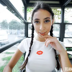 Eva Generosi en ¡Eso es Amore! ¡La primera escena de Eva en TeamSkeet! (foto 4) Eva Generosi en 'Team Skeet' ¡Eso es Amore! ¡La primera escena de Eva en TeamSkeet! (Miniatura 4)