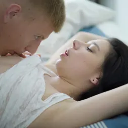 Evelyn in 'Team Skeet' Hot Early Morning Sex (Thumbnail 8)