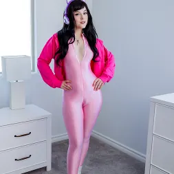 Jade Valentine in Cosplay Ass Play (Photo 1) Jade Valentine in 'Team Skeet' Cosplay Ass Play (Thumbnail 1)