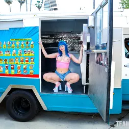 Jewelz Blu in Ice Cream Time (Photo 40) Jewelz Blu in 'Team Skeet' Ice Cream Time (Thumbnail 40)
