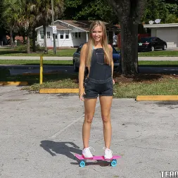 Kaylee Jewel in 'Team Skeet' Tiny Teen Takes a Tumble (Thumbnail 1)