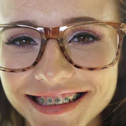 Kharlie Stone en 'Team Skeet' A los universitarios les encantan los brackets (Miniatura 12)
