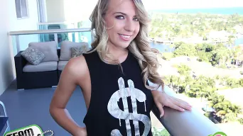 Kiara Knight en 'Vamos a jugar un poco'