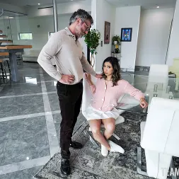 Kimora Quin en 'Team Skeet' Deberías haberlo sabido mejor (Miniatura 40)