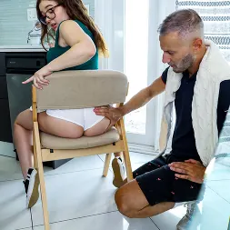 Leana Lovings in 'Team Skeet' Stuck Ass (Thumbnail 56)