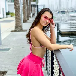 Liz Jordan en 'Team Skeet' La conocí junto al agua (Miniatura 20)