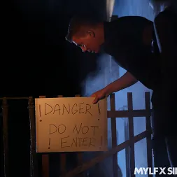 Lovita Fate en 'Team Skeet' Lugar prohibido (Miniatura 6)