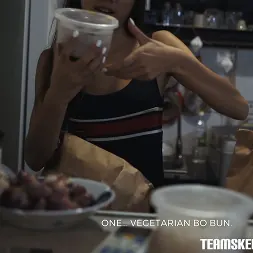 Luna X in 'Team Skeet' An Intimate Night In (Thumbnail 20)