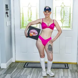 Macy Meadows en 'Team Skeet' Concepto: Clamazon 2 (Miniatura 44)