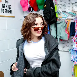 Melody Marks en 'Team Skeet' Los ladrones de tiendas pagan el precio (Miniatura 36)