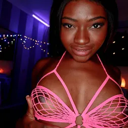 Noemie Bilas in 'Team Skeet' Pink Fishnet Beauty (Thumbnail 1)