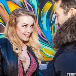 Paola Guerro en 'Team Skeet' Unas vacaciones sexuales (Miniatura 8)