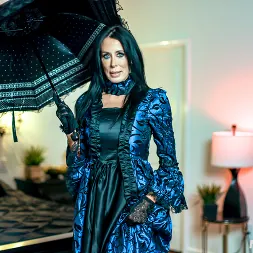 ▷ Reagan Foxx in How We F*ck In The Shadows: Sweet Vampiric ...
