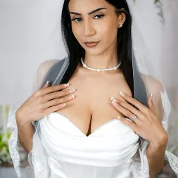Roxie Sinner in May Spotlight: Roxie Sinner is Desperate to Get Pounded (Photo 7) Roxie Sinner in 'Team Skeet' May Spotlight: Roxie Sinner is Desperate to Get Pounded (Thumbnail 7)