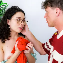 Satine Summers en Satine Summers en 'Team Skeet'