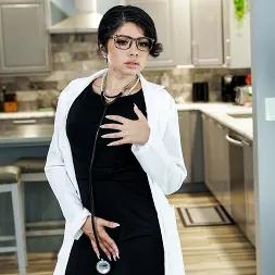 Sona Bella en 'Team Skeet' El problema de la niñera (Miniatura 110)
