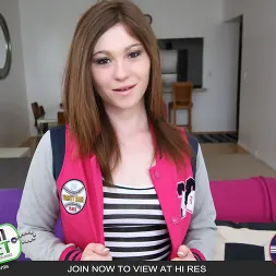 Terra Cox en 'Team Skeet' Soy la hermana de Johnny (Miniatura 1)