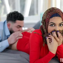 Uma Jolie in Best Of May 2020 Compilation (Photo 54) Uma Jolie in 'Team Skeet' Best Of May 2020 Compilation (Thumbnail 54)