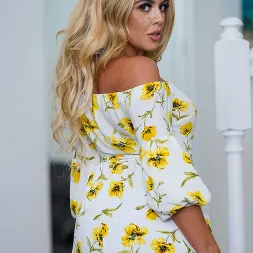Vivianne DeSilva en 'Team Skeet' ¡Por favor, sólo fóllame mi pequeño coño! (Miniatura 1)